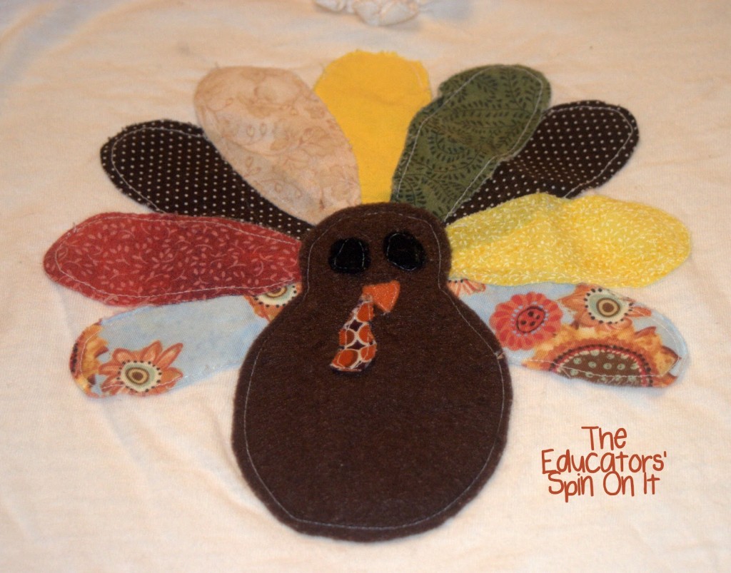 Turkey T-shirt with leftover fabrics 