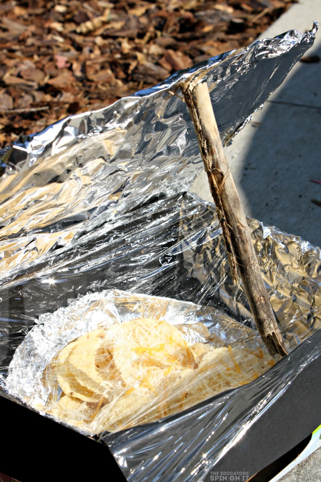 Solar Oven; Science experiments for kids #EDUSpin #science