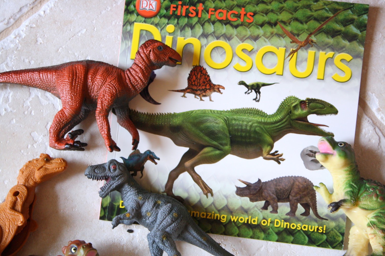 Dinosaur Activities for Preschool: Read and Count Learning Station