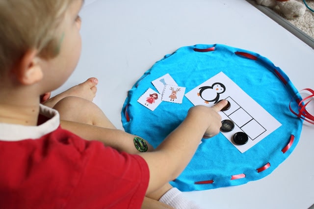 Christmas Activities for Kids: Phonemic Awareness Busy Bag