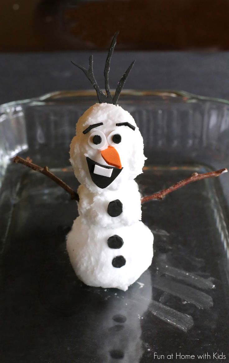 Foaming Snowman Science Experiment 
