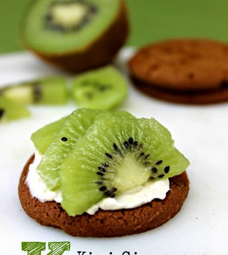 Kiwi Gingersnap Mini Tart