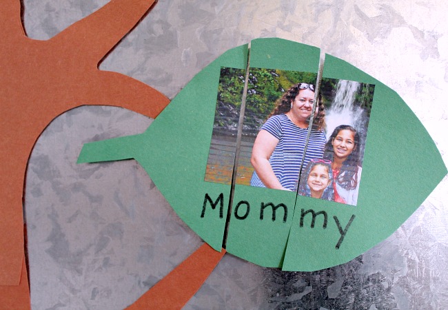 Magnetic Thankful Tree Puzzle Craft