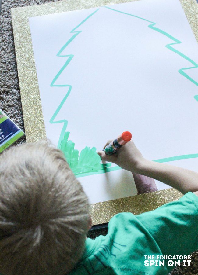 Christmas Tree Alphabet Recognition Activity for Kids : A fun way to practice letter naming for kids learning to read. Literacy activity for kids