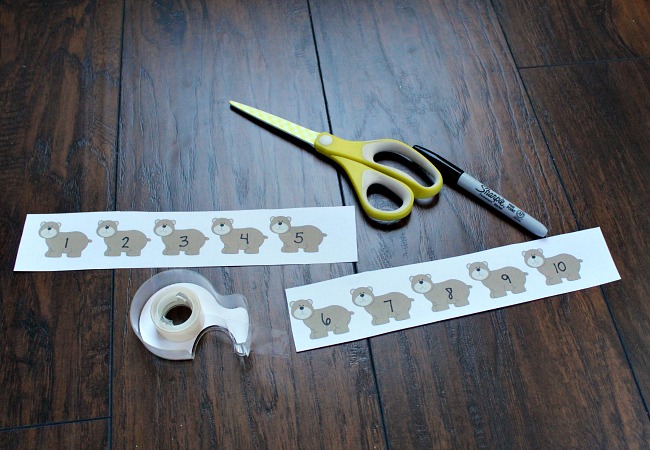 Making a Number Line for Preschooler with Bear theme