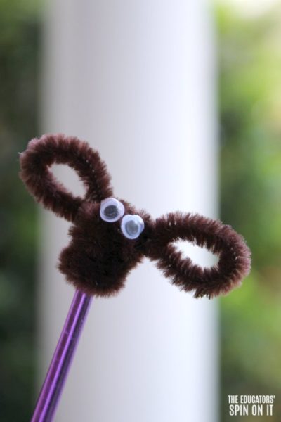 Frog Themed Toss Game for Preschoolers with Pipe Cleaner Bugs