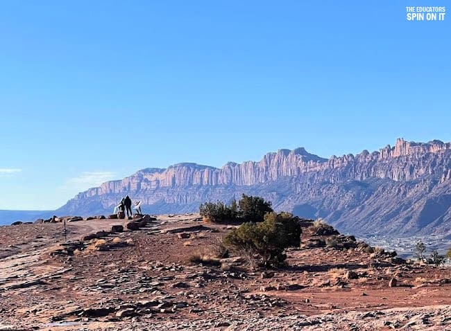 Dinosaur Tracks outlook in Moab Utah on the Hummer Tour of Hell's Revenge Trail