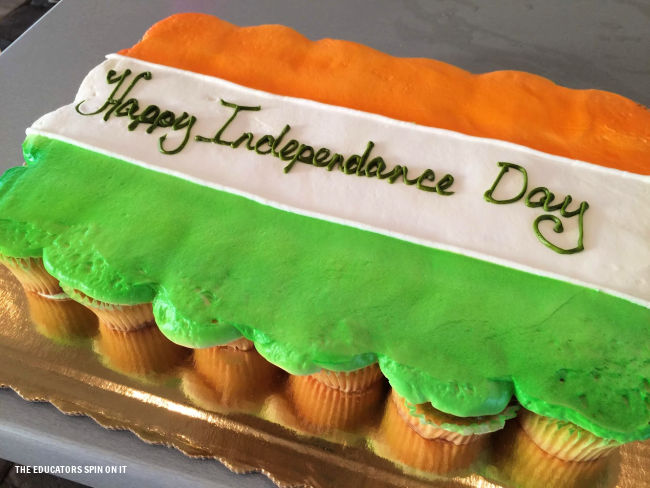 India Flag Decoration with cupcakes for Independence Day