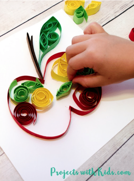 Apple paper quilling craft